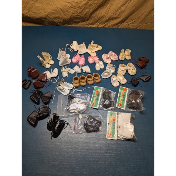 31 Pair Baby Doll Shoes Large Random Size Lot Black Pink White Brown